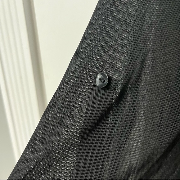 Red Coral black long sleeve sheer top size small - Picture 6 of 8